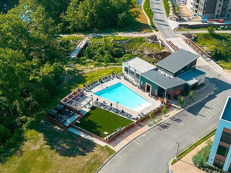 Quarry Trails Pool & Clubhouse 4
