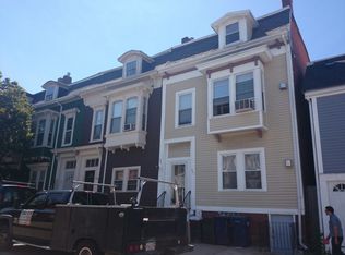 261 W 5th St #2, South Boston, MA 02127