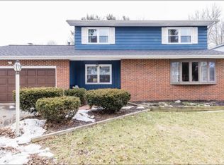464 Heather Hill Rd, Columbus, OH 43213