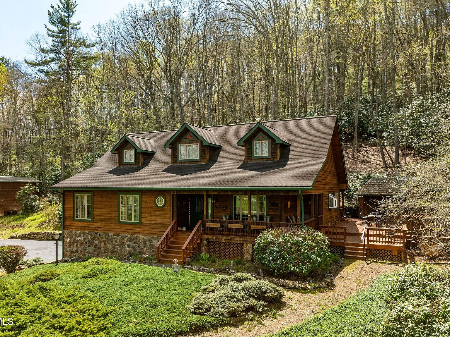house on the hill 上下セット90 1297 Harbin Hill Rd, Mountain City, TN 37683 | MLS #9994165 | Zillow