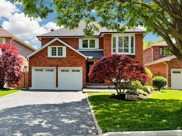 46 Valleyview Rd, Markham, ON L3T 6Y9