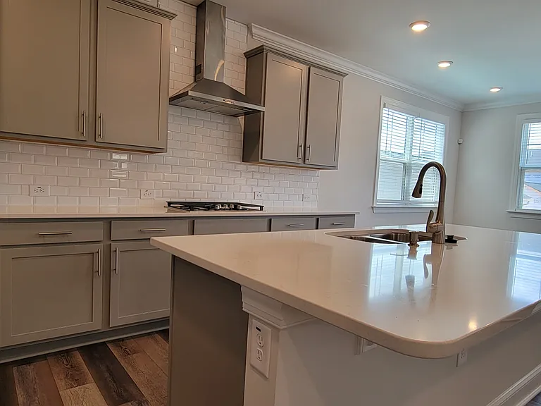 745 Cormiche Ln — Photo 16