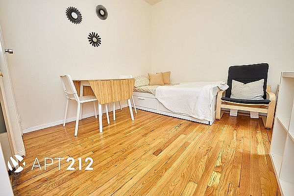 1st image of 247 W 64th St #4F