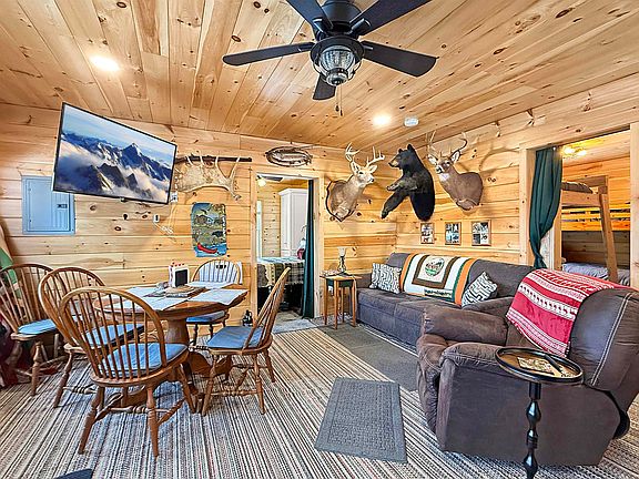 3rd image of 378 Reservoir Road