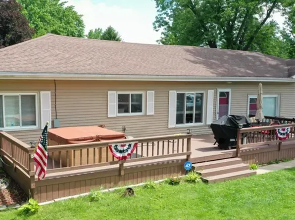 4244 E Garfield Ct, Monticello, IN 47960