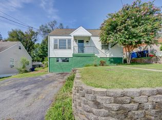 2218 Plantation Rd NE, Roanoke, VA 24012