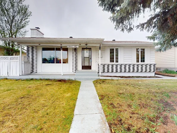12812 45th St NW, Edmonton, AB T5A 2K4