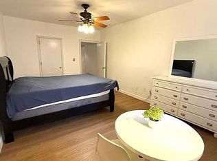 8730 62nd Ave APT 10, Rego Park, NY 11374