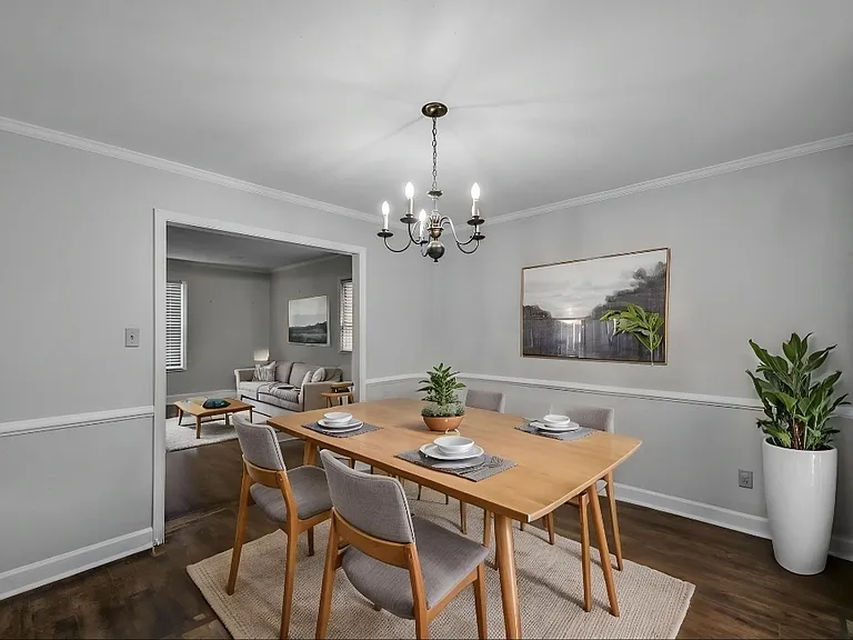 4760 Marlborough Dr — Photo 16
