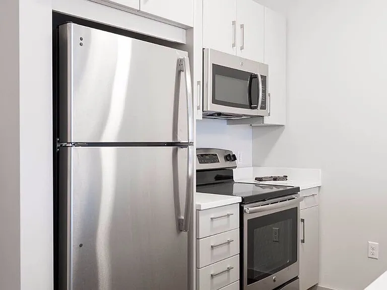 40 Marion St #207 — Photo 3