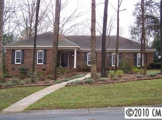 4400 Atleigh Ct, Charlotte, NC 28226