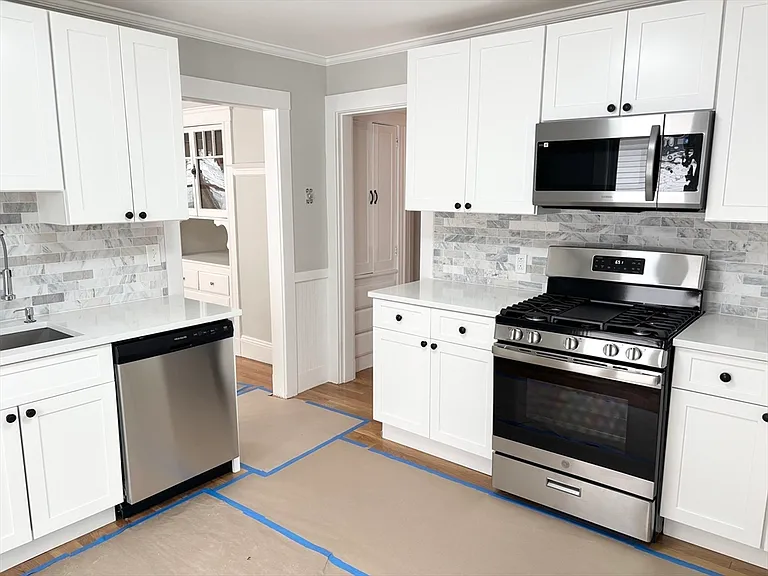 73 Dent St #2 — Photo 8
