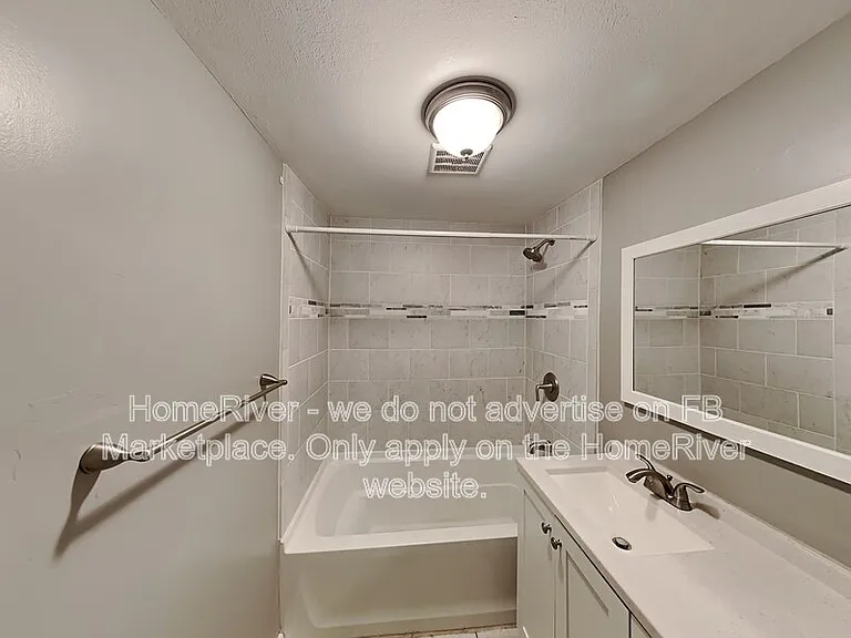 1917 Wharton St — Photo 9