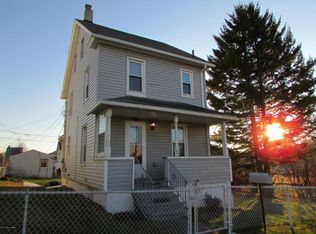126 Samuels Ave, Hazleton, PA 18201