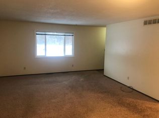 4409 E Patrick Rd, Midland, MI 48642