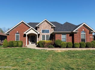 156 N Cole Ridge Dr, Shepherdsville, KY 40165