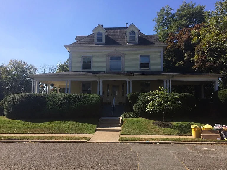 901 Berkeley Ave #6 — Photo 2