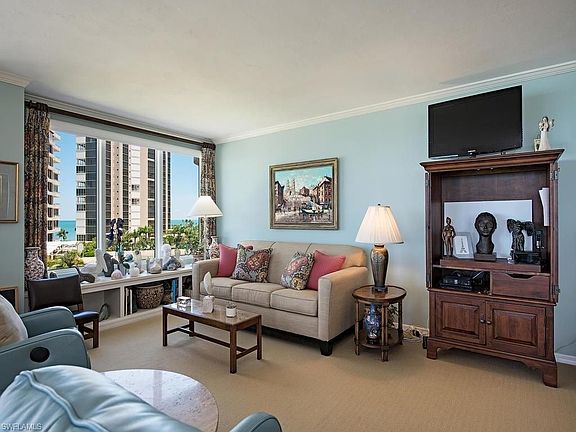 5th image of 4251 Gulf Shore Blvd N APT 7D