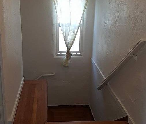 4th image of 1346 El Camino Real #B
