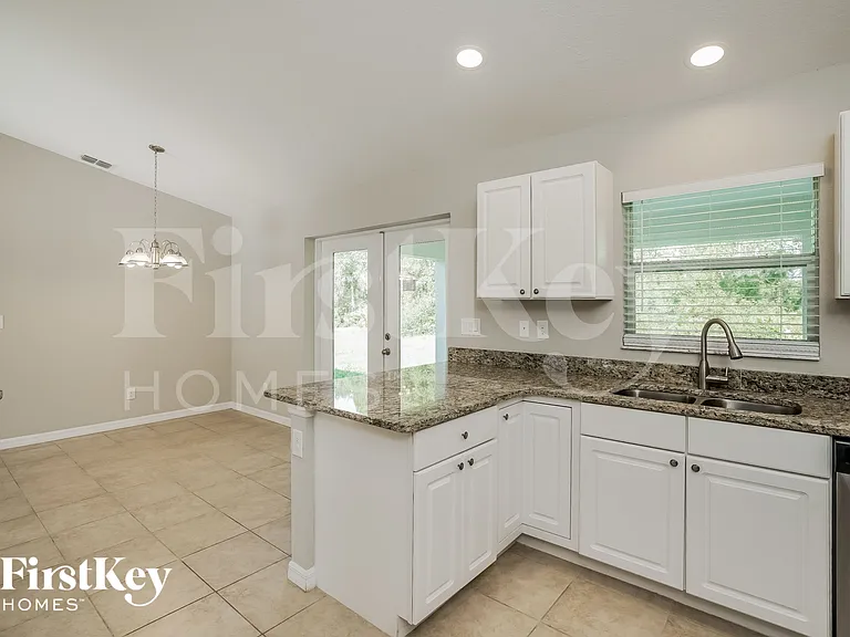 3595 Gillot Blvd — Photo 7