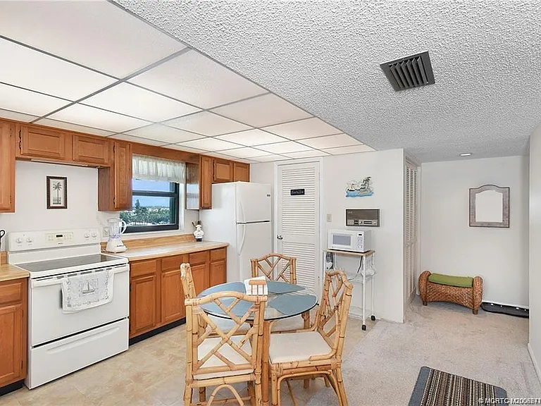 10200 S Ocean Dr #510 — Photo 13