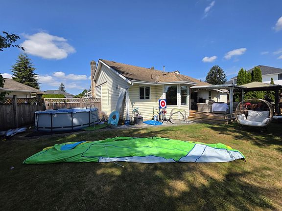 5th image of 6038 187th St