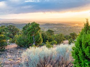 103 Coyote Mountain Rd, Santa Fe, NM 87505