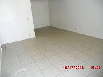 4th image of 575 S Royal Crest Cir Unit 3