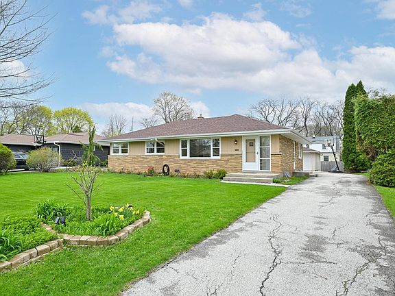 2nd image of 7654 N Seneca ROAD