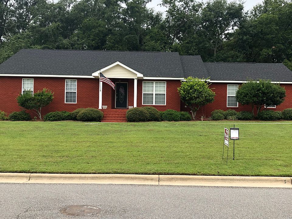 1st image of 128 Rosewood Dr