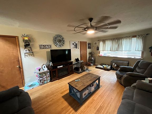5th image of 715 Brunty Hollow Rd