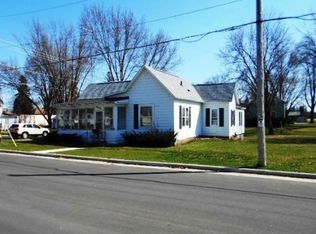 303 W Pearl St, New Lisbon, WI 53950