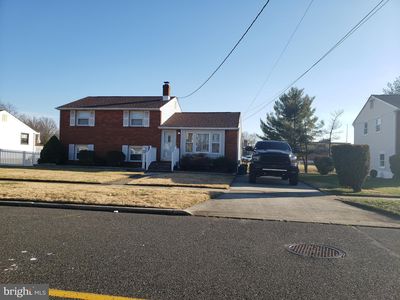 243 Park Dr, Bellmawr, NJ, 08031