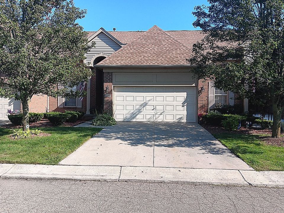 1st image of 4539 Cresent Dr