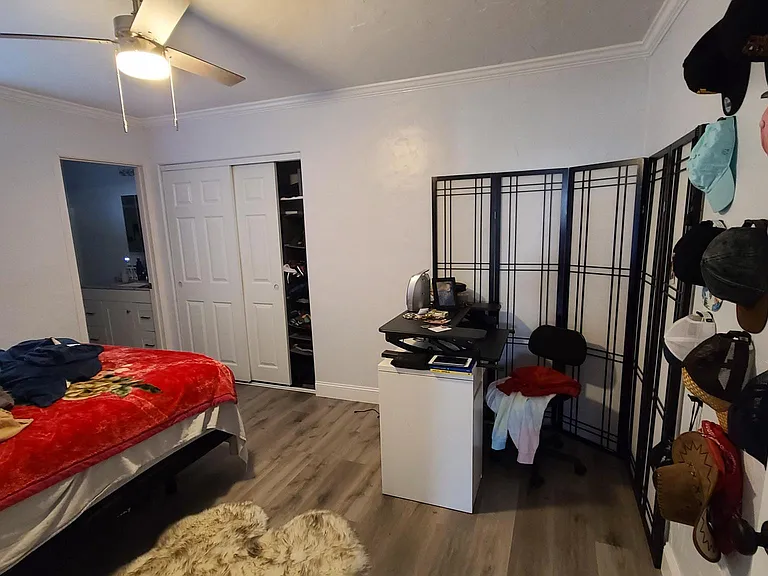 752 Alta Loma Dr — Photo 3
