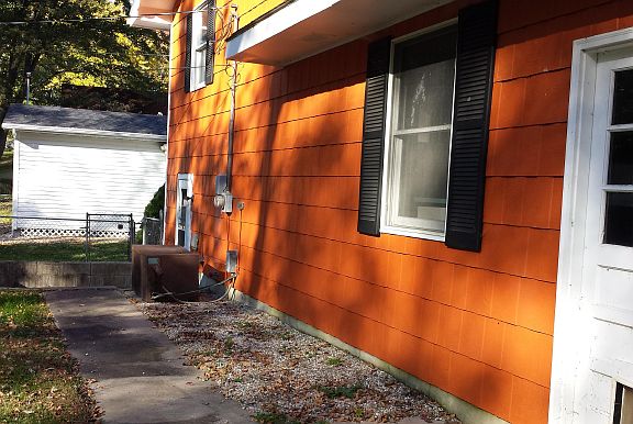 3rd image of 30 Geneva Dr