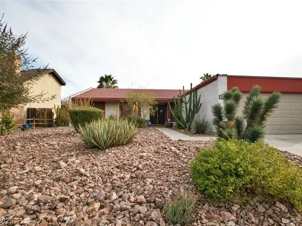 3956 Clear View Dr, Las Vegas, NV 89121