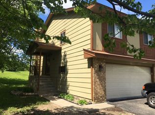9793 Cavell Cir, Bloomington, MN 55438