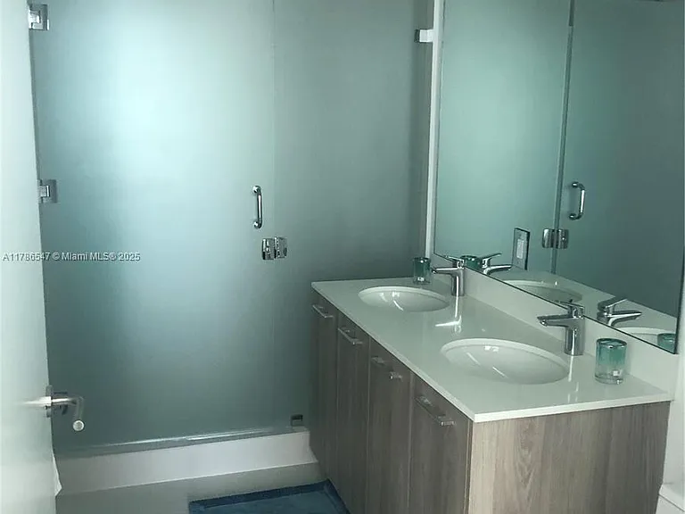 501 NE 31st St #2905 — Photo 9