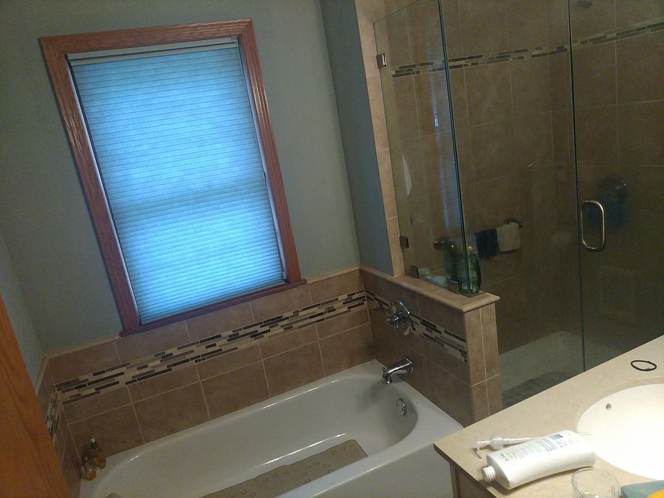 2nd image of 2153 Margaret St
