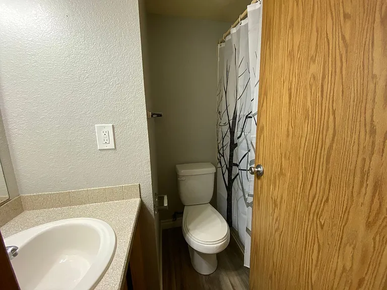 Westwood Apartments — Photo 67