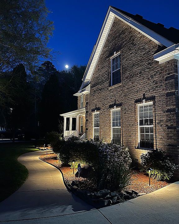 1st image of 1701 Lenoir Ct