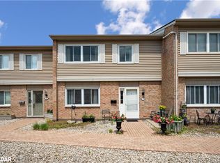 295 Water St #75, Guelph, ON N1G2X5