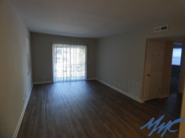 1st image of 1418 E Main St #B10