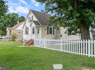 402 Bayside Dr, Baltimore, MD 21222