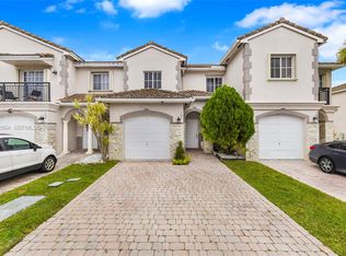 Kendall Village Townvilla, Miami, FL 33183