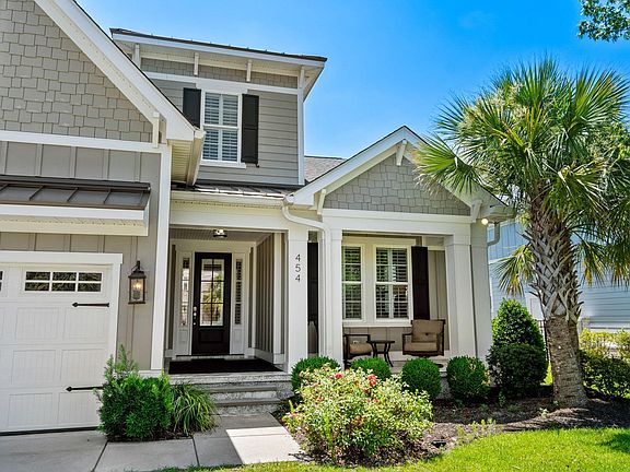 3rd image of 454 Seabury Ln. Lot 10 Waterbridge