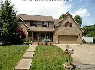 78 Country Rd, Salt Rock, WV 25559