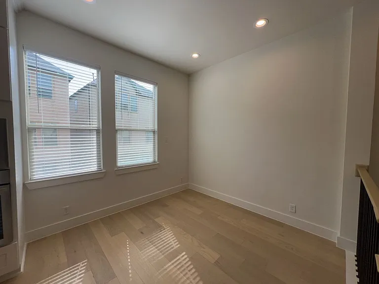 10607 Enclave Shadows Ct — Photo 19