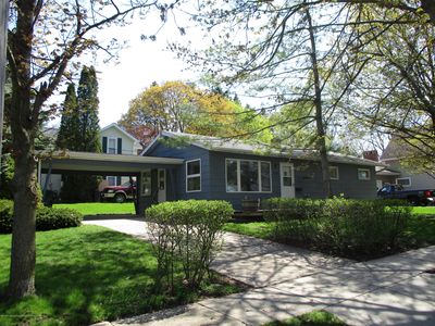 322 W Front St, Grand Ledge, MI, 48837